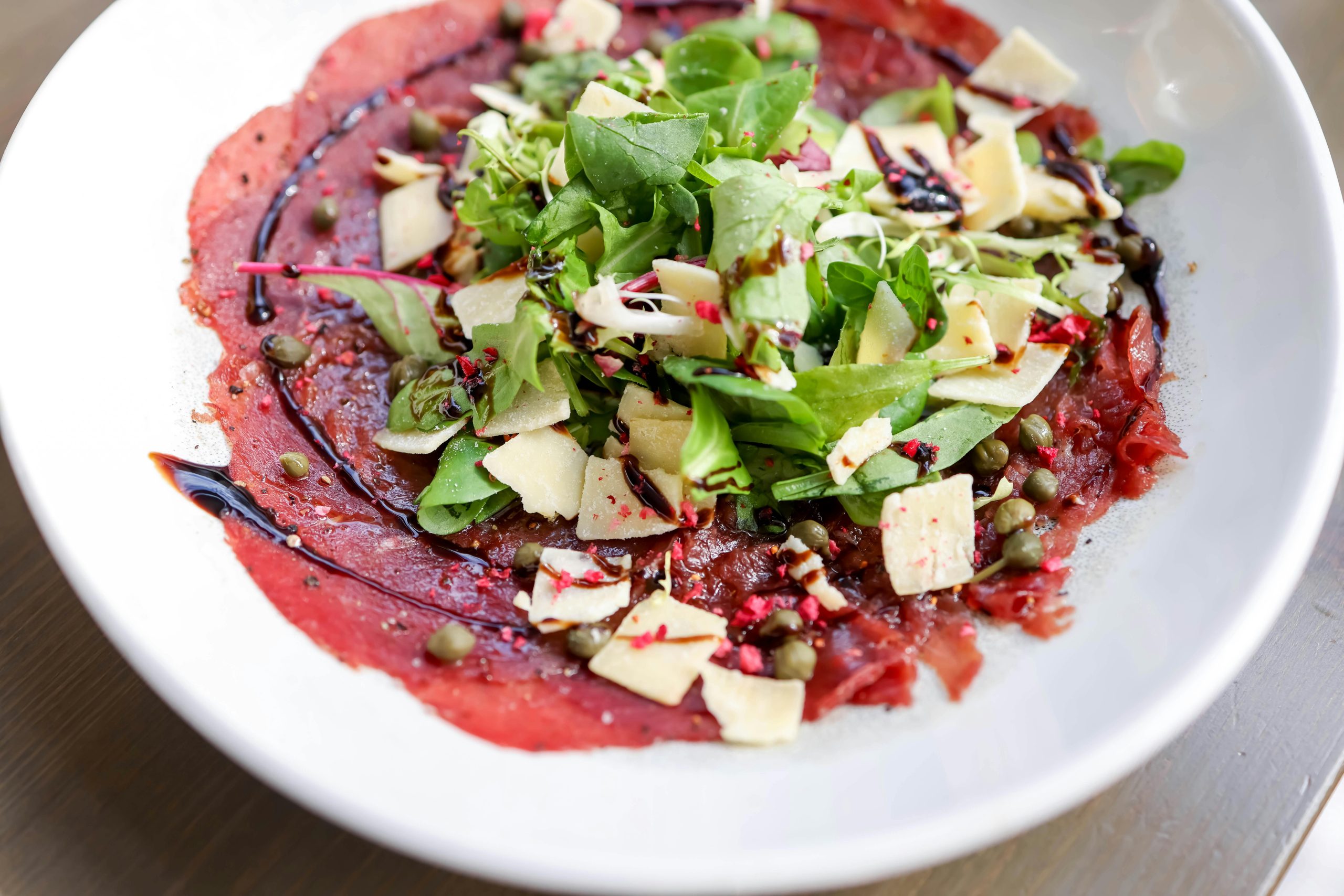 Comment préparer un carpaccio de bœuf digne d’un restaurant, étape par étape
